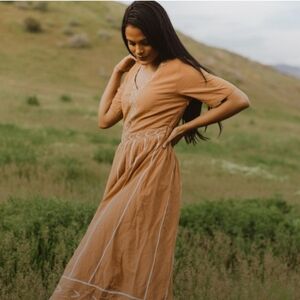 Roolee Embroidered crinkle cotton midi dress size small